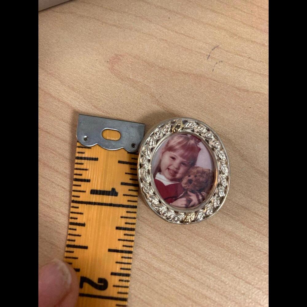 Sterling mini picture frame necklace or pin - Picture 2 of 7